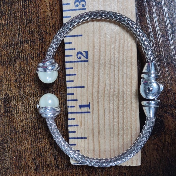 Brighton "Twist Pearl" Silver Cable Bracelet w/Pearl Accents - Picture 4 of 4